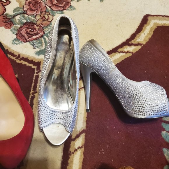 Shoe's boots - Picture 4 of 7